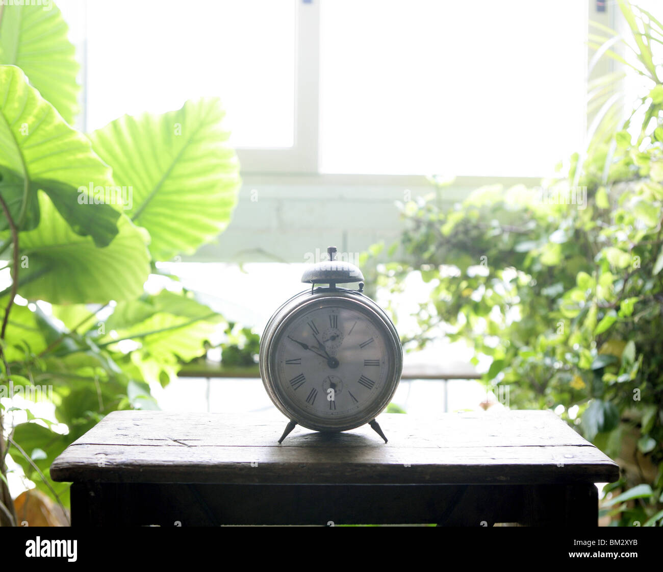 Meeting room clock hi-res stock photography and images - Alamy