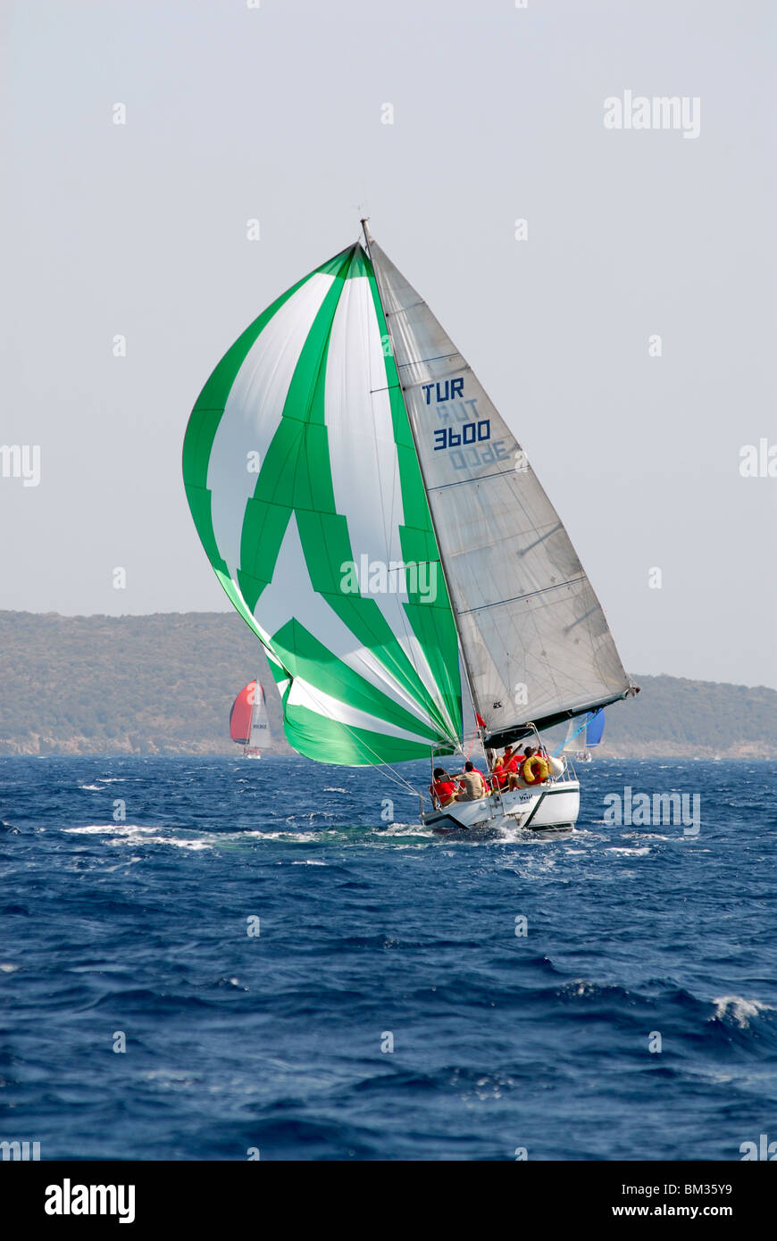 sailboats racing pictures