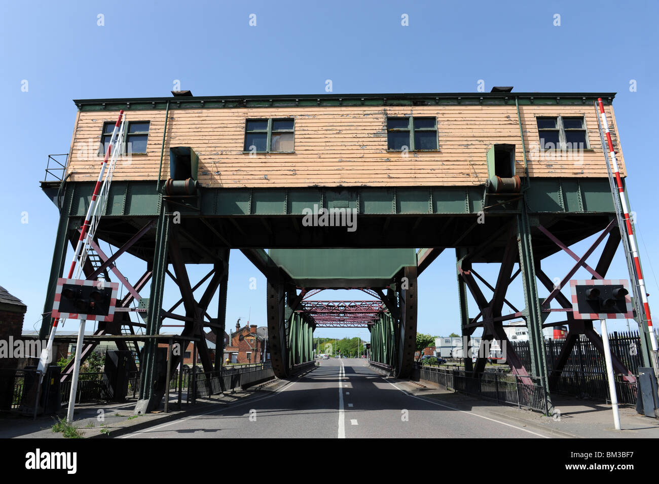 Duke Street Bridge at Birkenhead Merseyside CH41 1LG Stock Photo Alamy