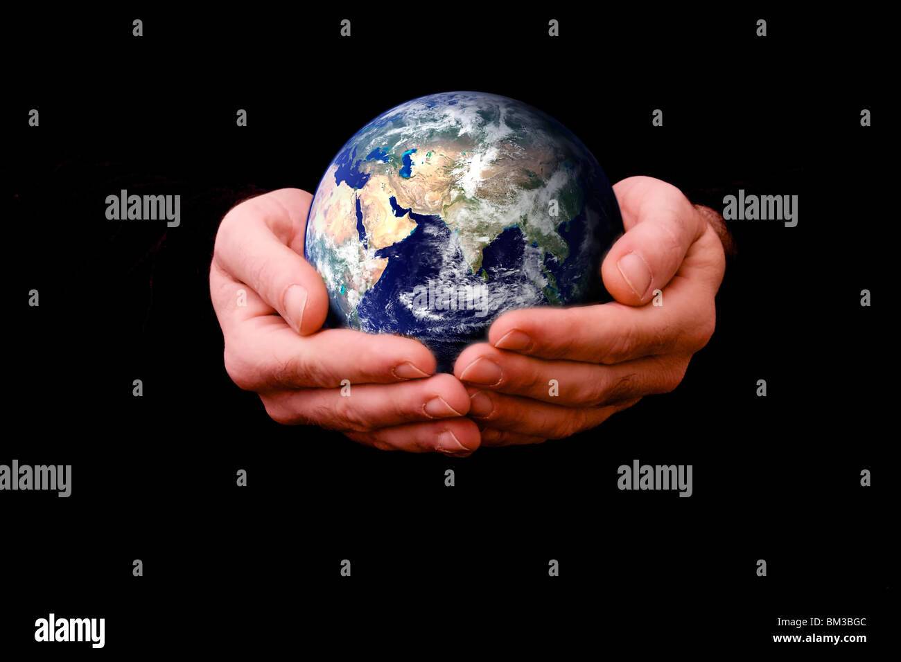 Сделаем мир лучше. Протянутая рука помощи. Поддержка иллюстрация. Ладони друг к другу. Поможем всем миром.