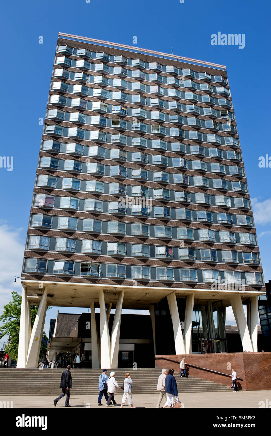 Basildon town centre hires stock photography and images Alamy