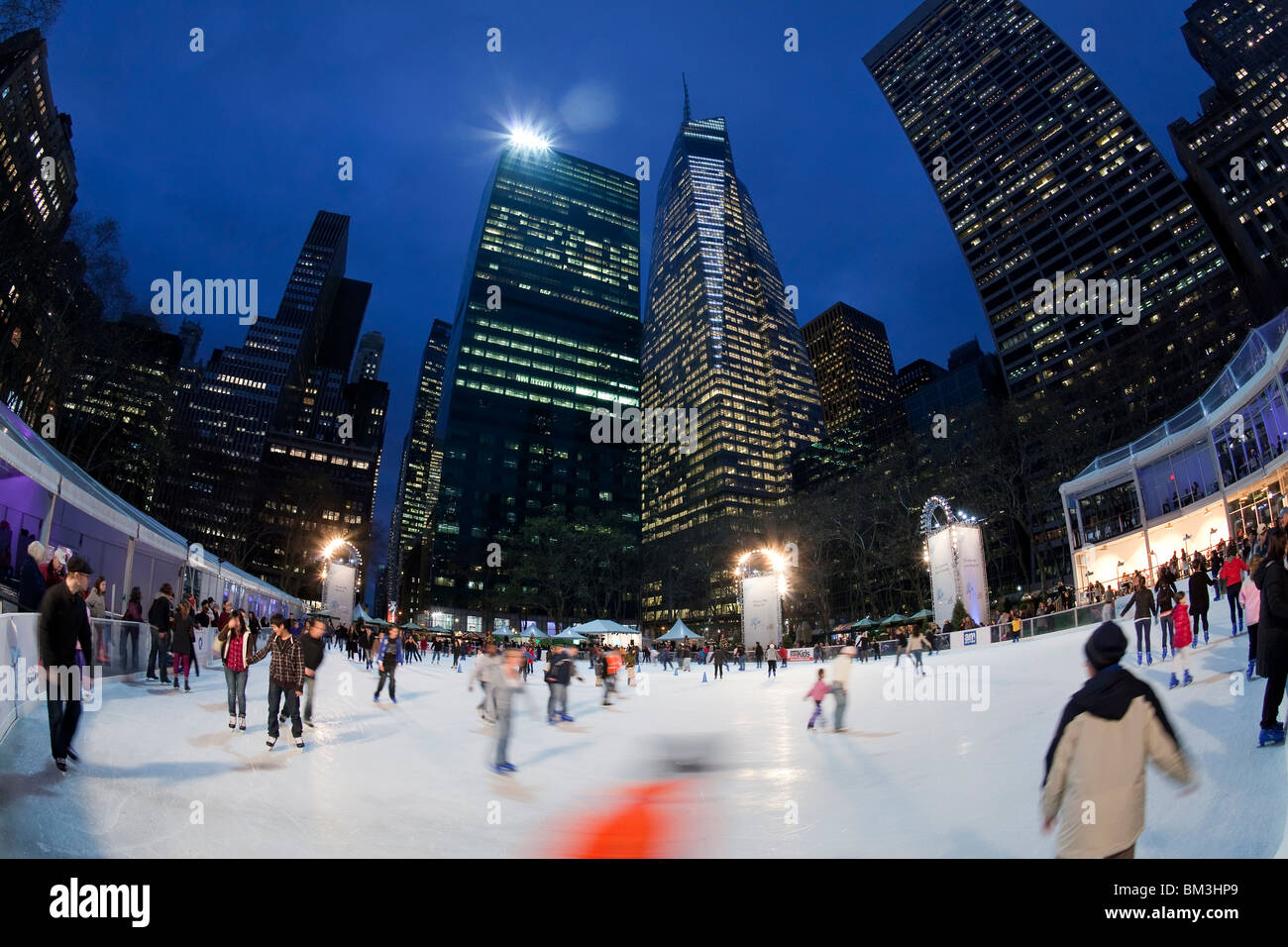 United States of America, New York, New York City, Manhattan, Ice Skating rink in Bryant Park at Christmas Stock Photo