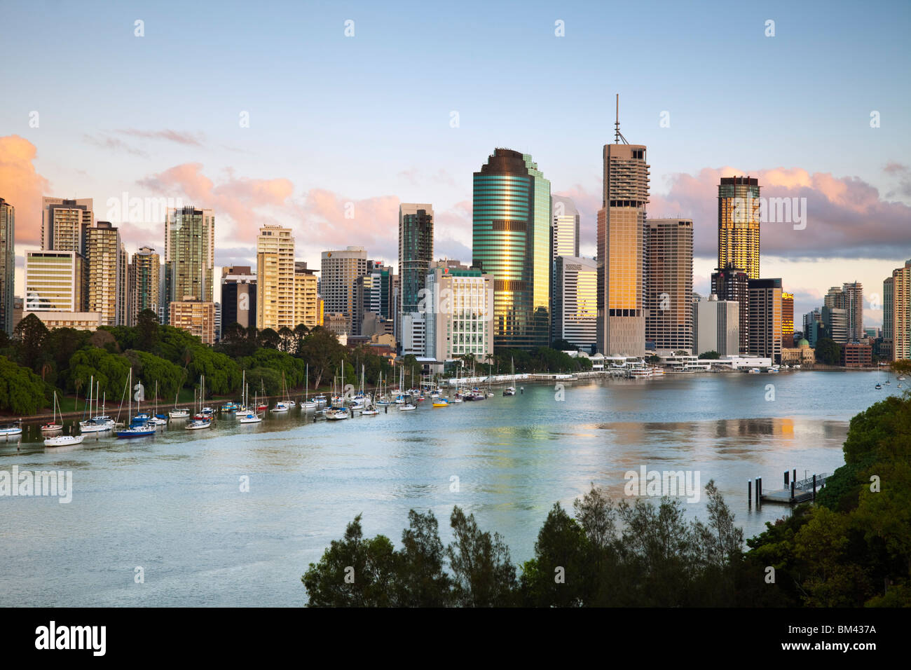 View Of The City Skyline From Kangaroo Point At Dawn Brisbane Queensland BM437A 