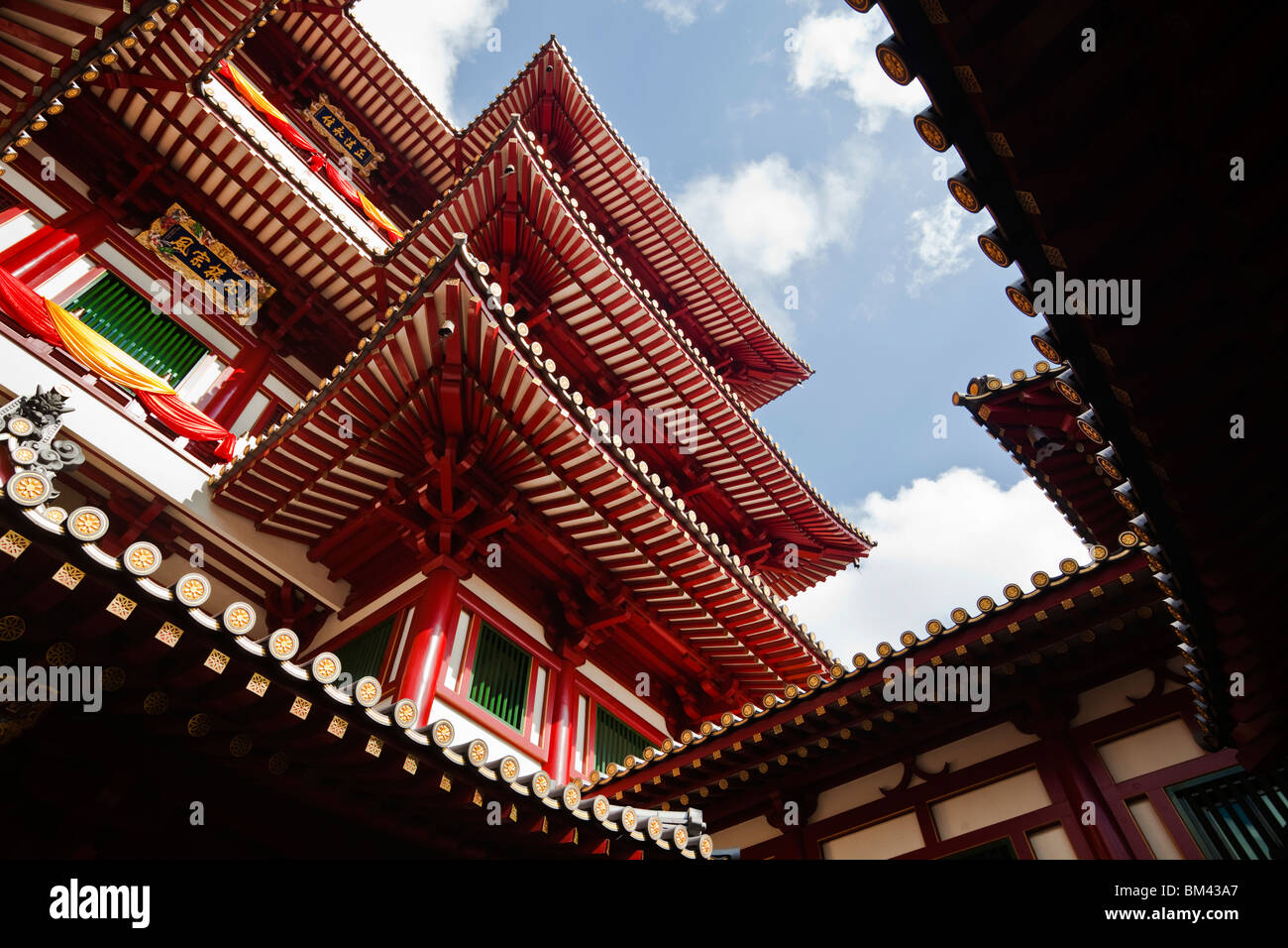 Buddha Tooth Relic Temple and Museum, Chinatown, Singapore Stock Photo