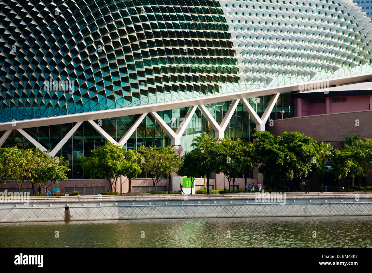 Esplanade architecture detail singapore hi-res stock photography and ...