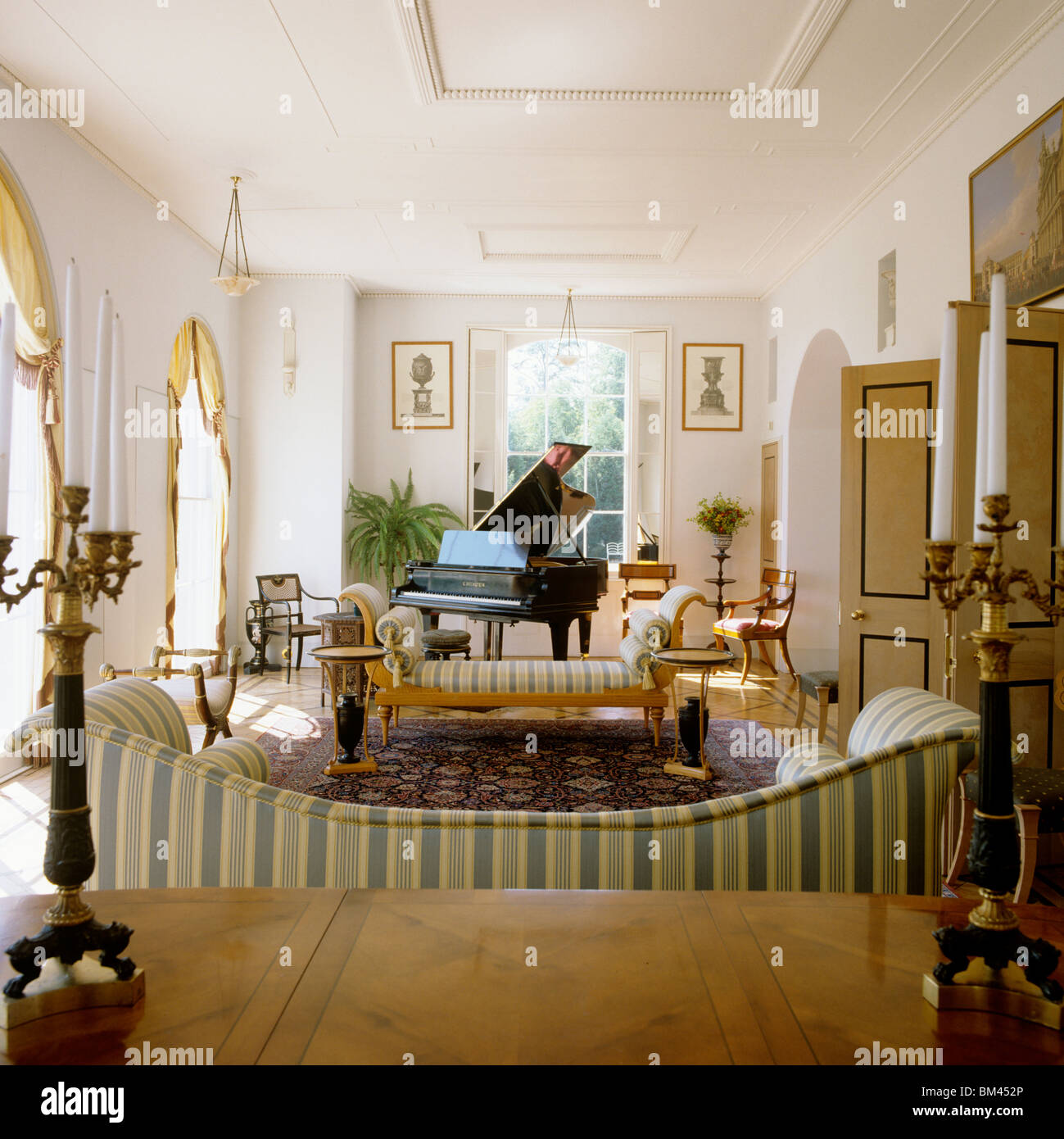 Drawing room with chais longue and grand piano in new-built neo-classical villa designed by John Simpson Stock Photo