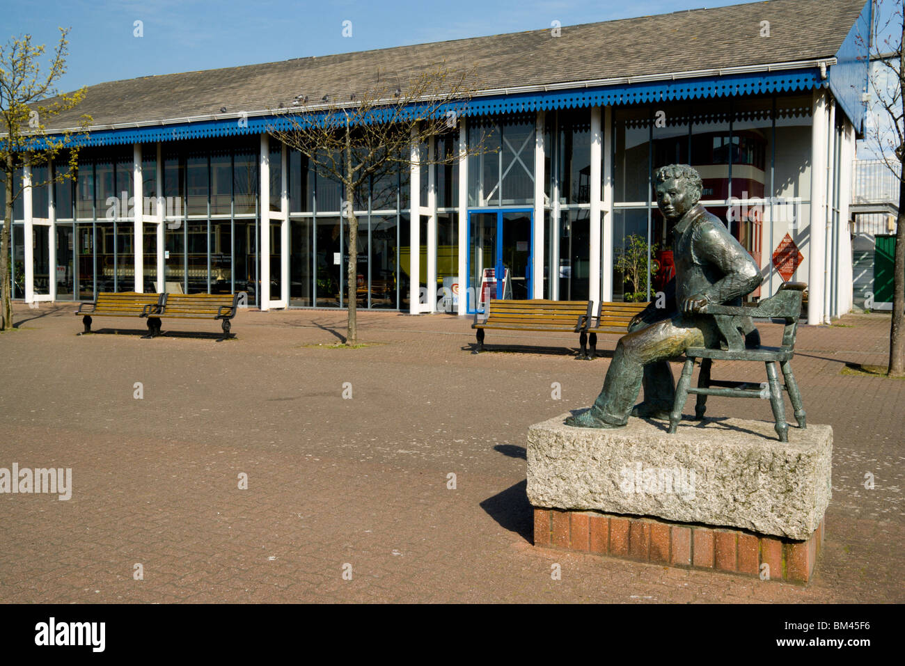statue of dylan thomas swansea maritime quarter swansea south wales uk ...