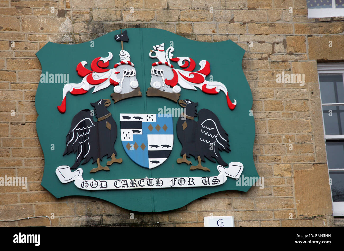 Coat of Arms on Redesdale Arms Hotel in Morton-in-Marsh Stock Photo