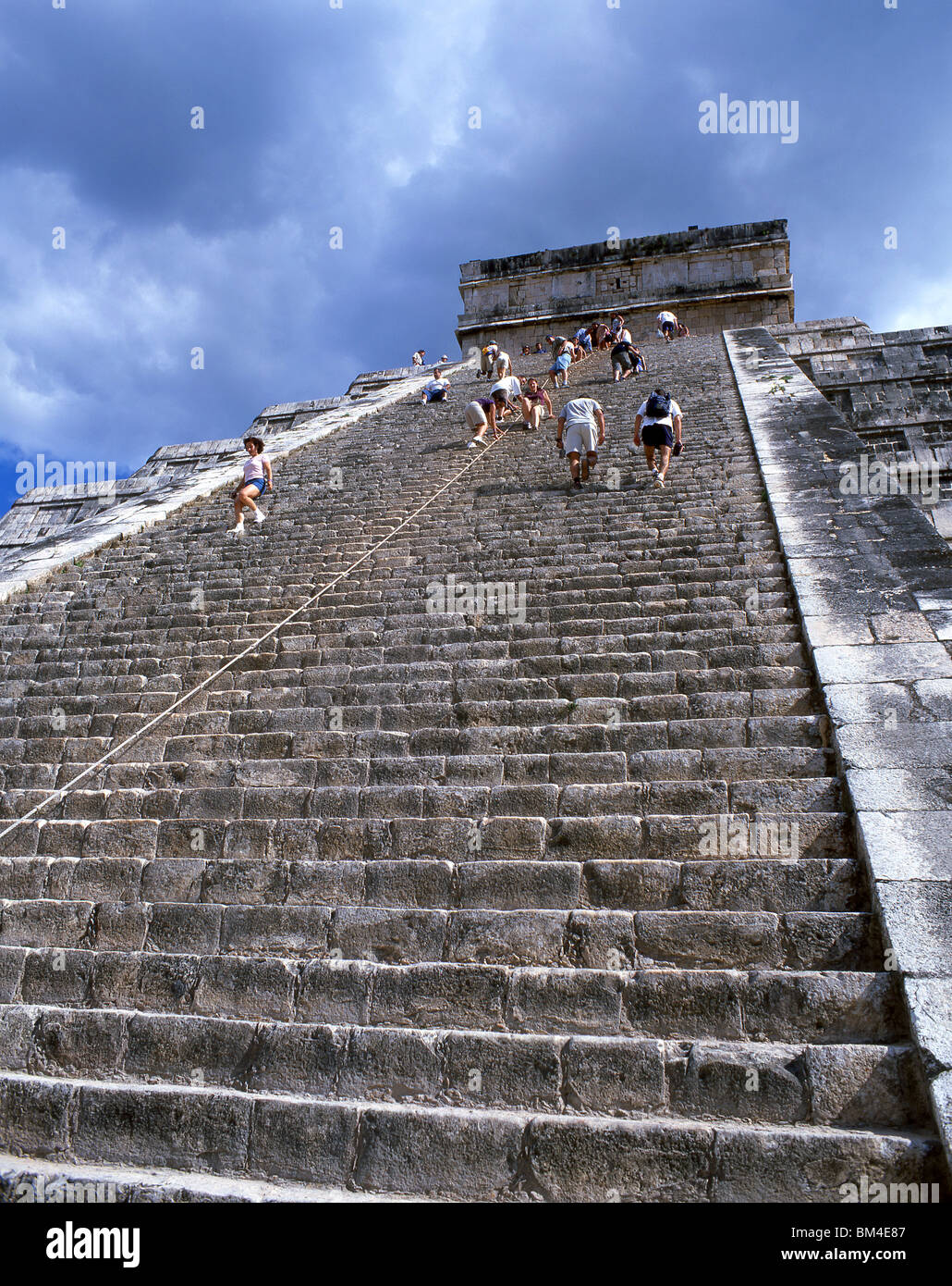 Temple of Kukulkan, Chichen Itza, Yucatan Peninsula, Yucatan State, Mexico Stock Photo