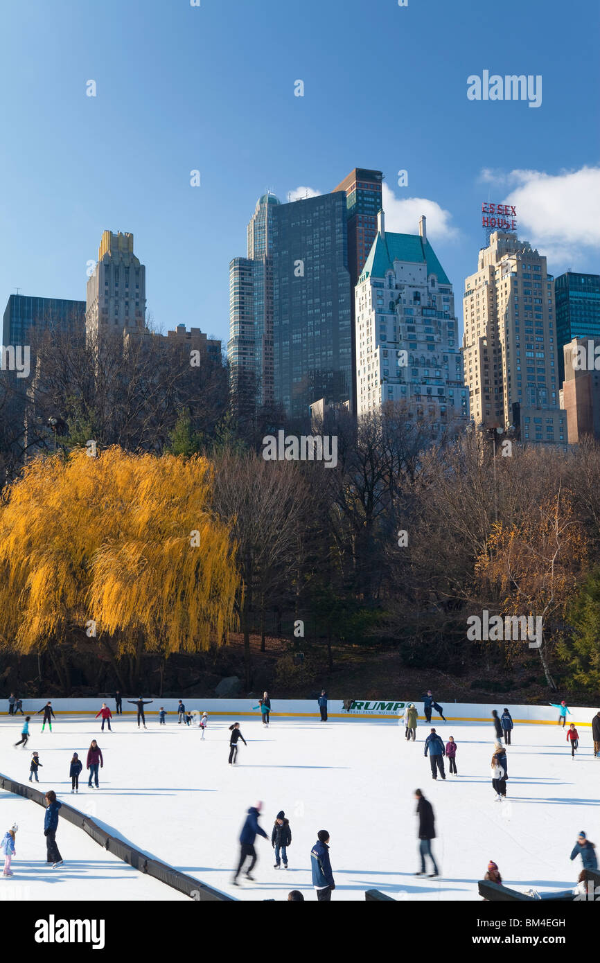 United States of America, New York, New York City, Manhattan, Wollman Ice rink in Central Park Stock Photo