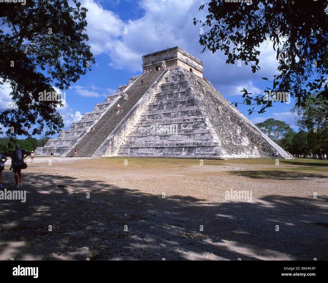 Temple of Kukulkan, Chichen Itza, Yucatan Peninsula, Yucatan State, Mexico Stock Photo