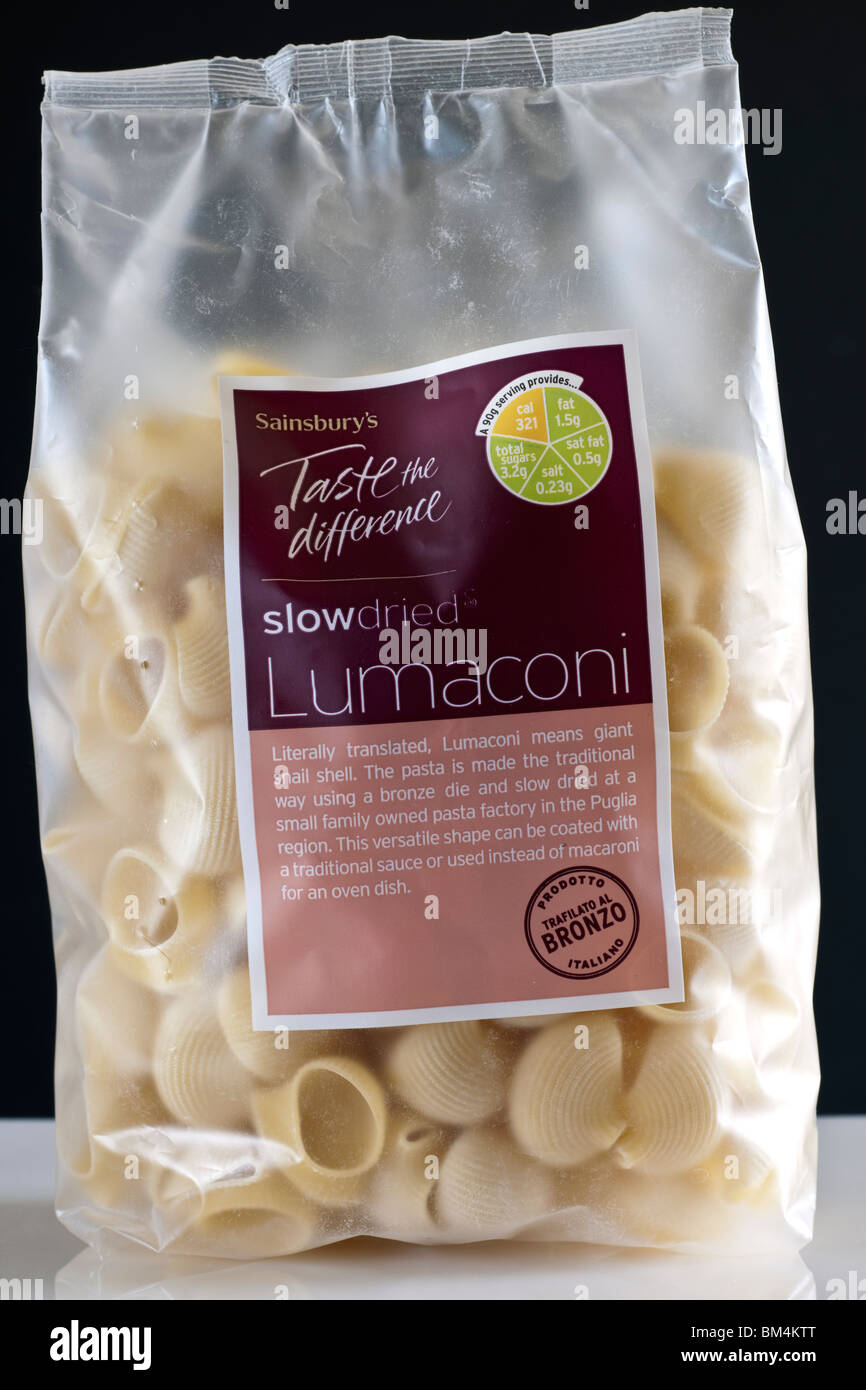 Bag of Sainsbury's taste the difference slow dried Lumaconi Stock Photo