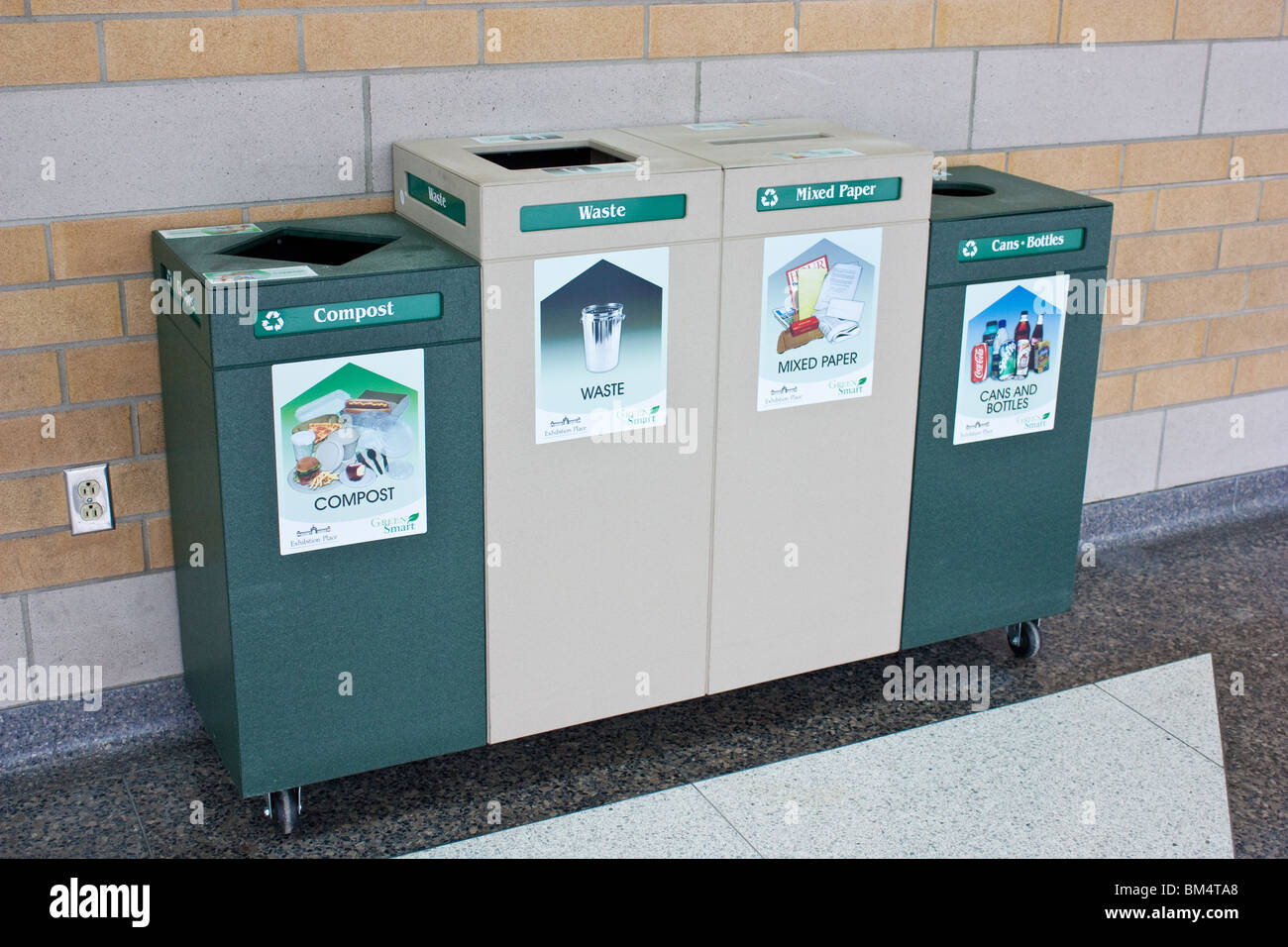 Green bin hires stock photography and images Alamy