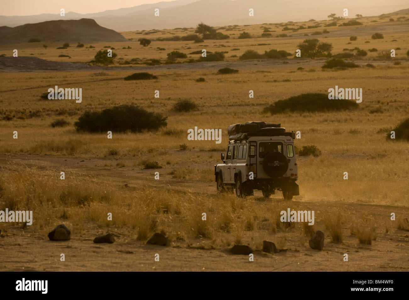 Land Rover in the Namib Naukluft park, Namibia. Stock Photo