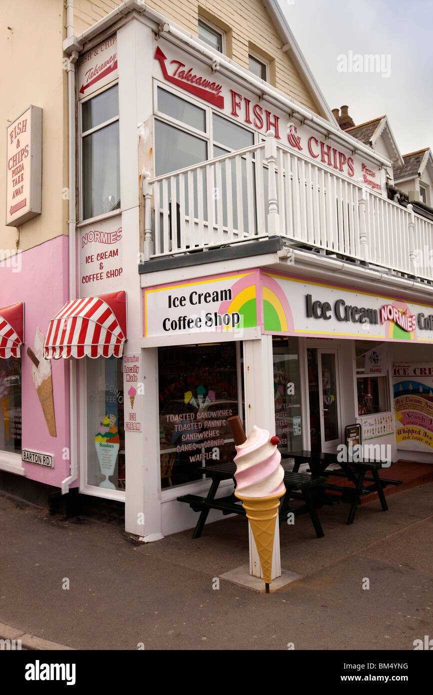 UK, England, Devon, Woolacombe, tourist economy, fish and chips and ice cream shop Stock Photo