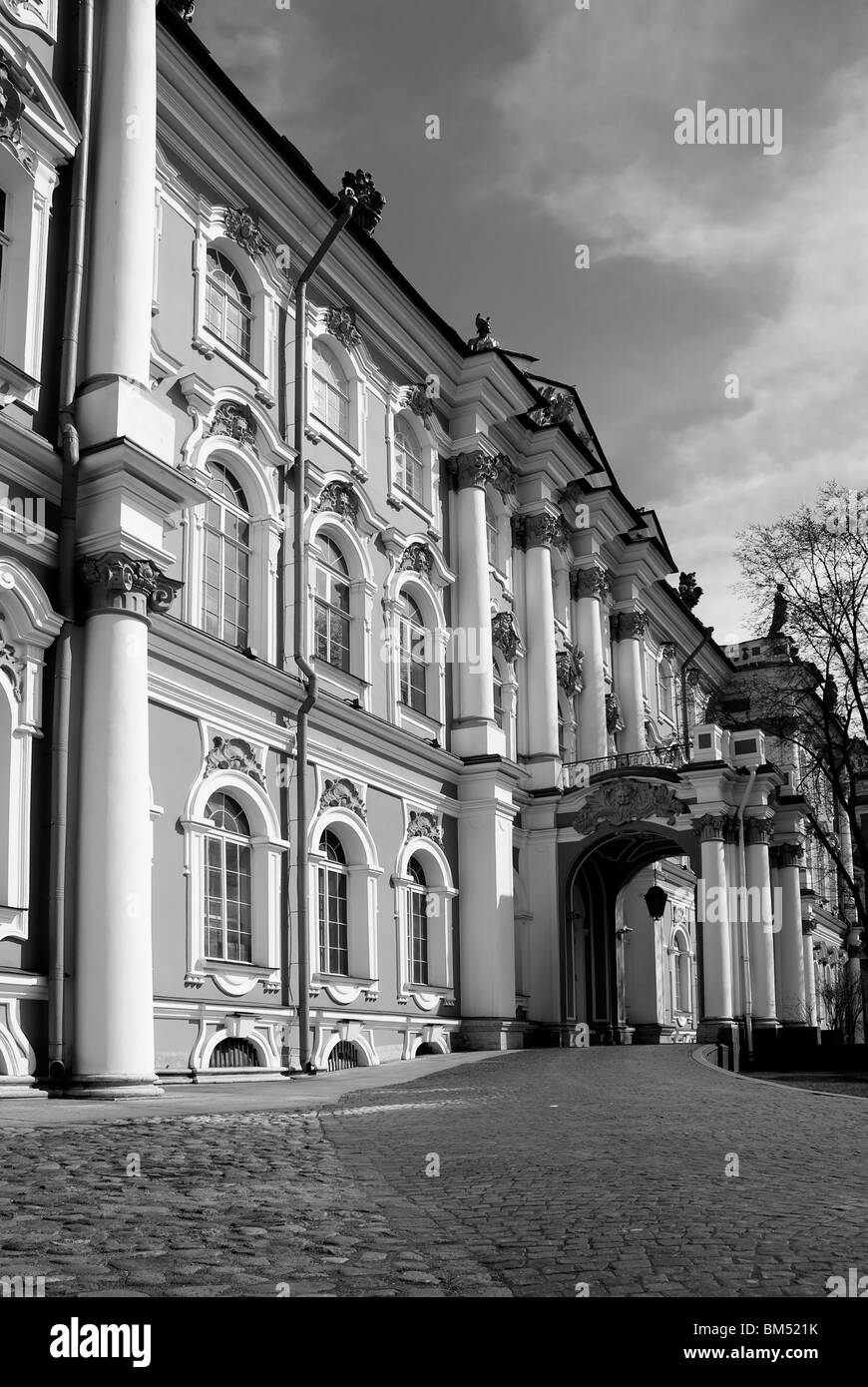 Winter Palace in Saint Petersburg Stock Photo - Alamy
