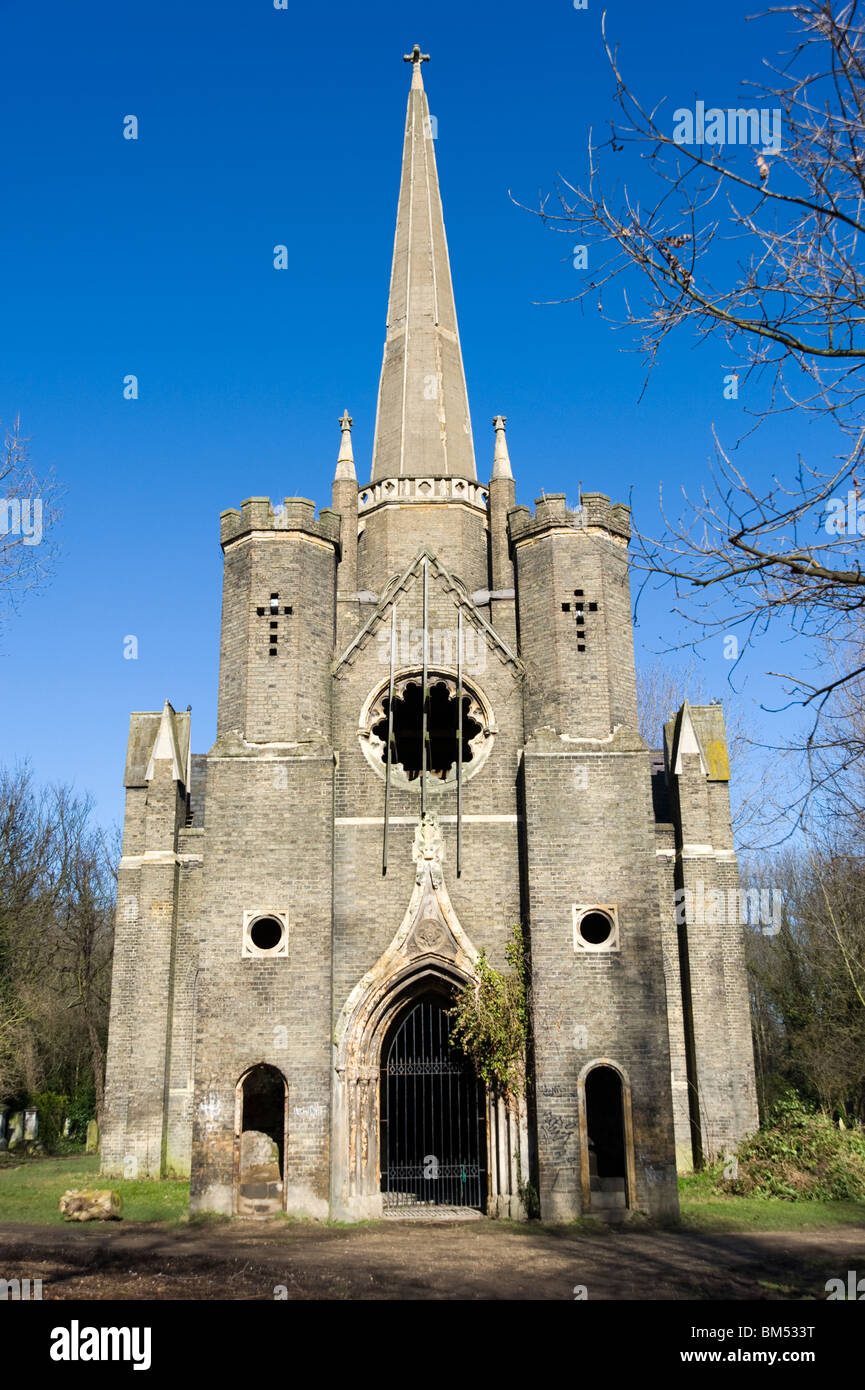 Abney Park Chapel in the grounds of Abney Park Cemetery, London, England, Britain, UK Stock Photo