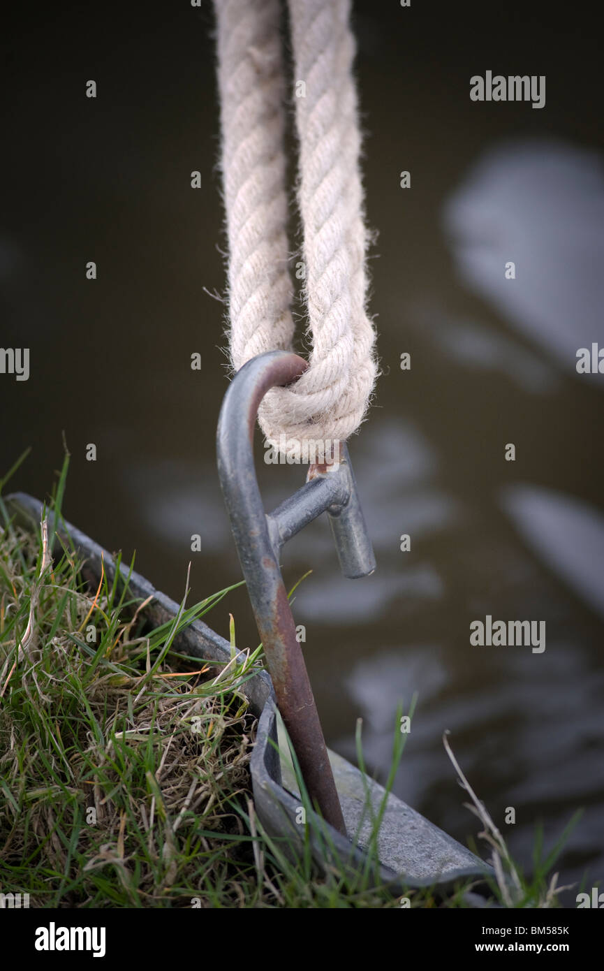 Boat hook rope hi-res stock photography and images - Alamy