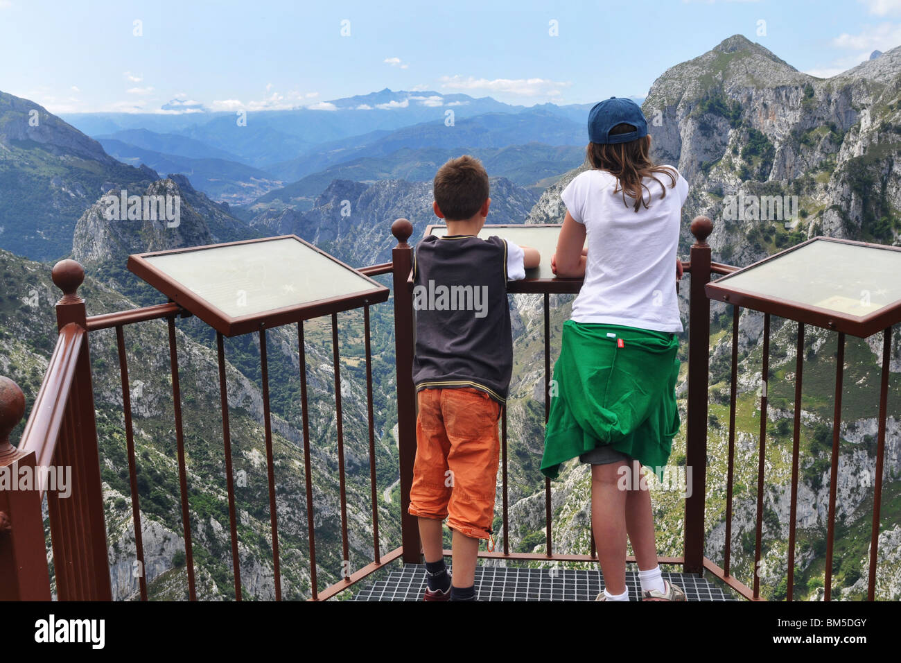 Children for a holiday in spain hires stock photography and images Alamy