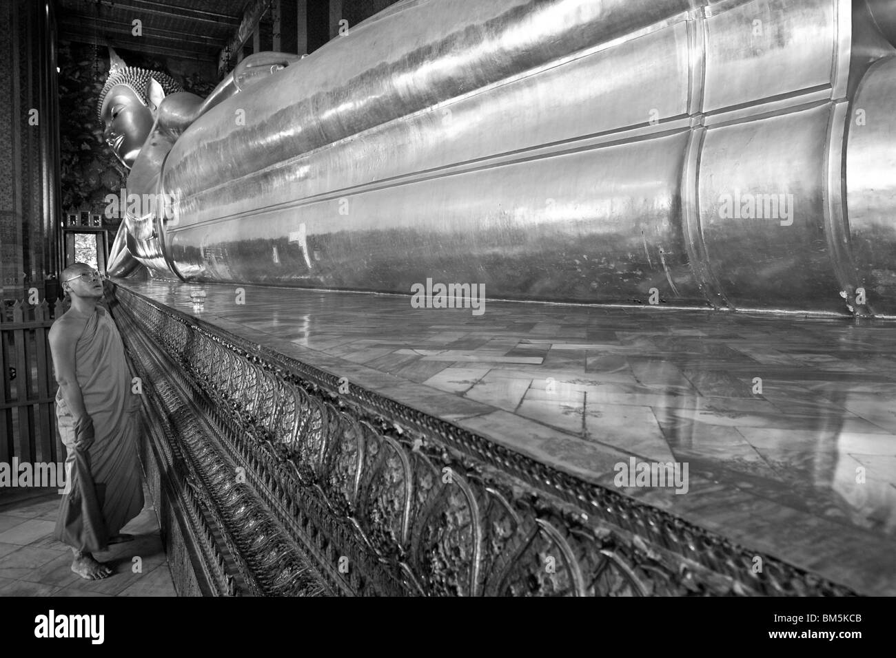 Wat Pho ( Temple of the Reclining Buddha ) Bangkok , Thailand Stock ...