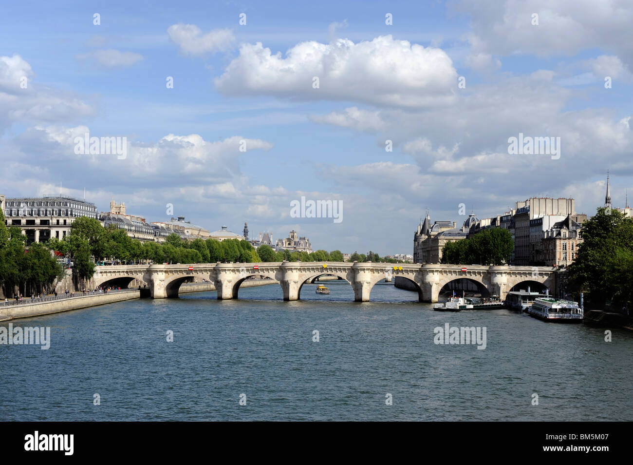 Pont Neuf bridge and Vert-Galant garden on the Seine river,Paris,France ...