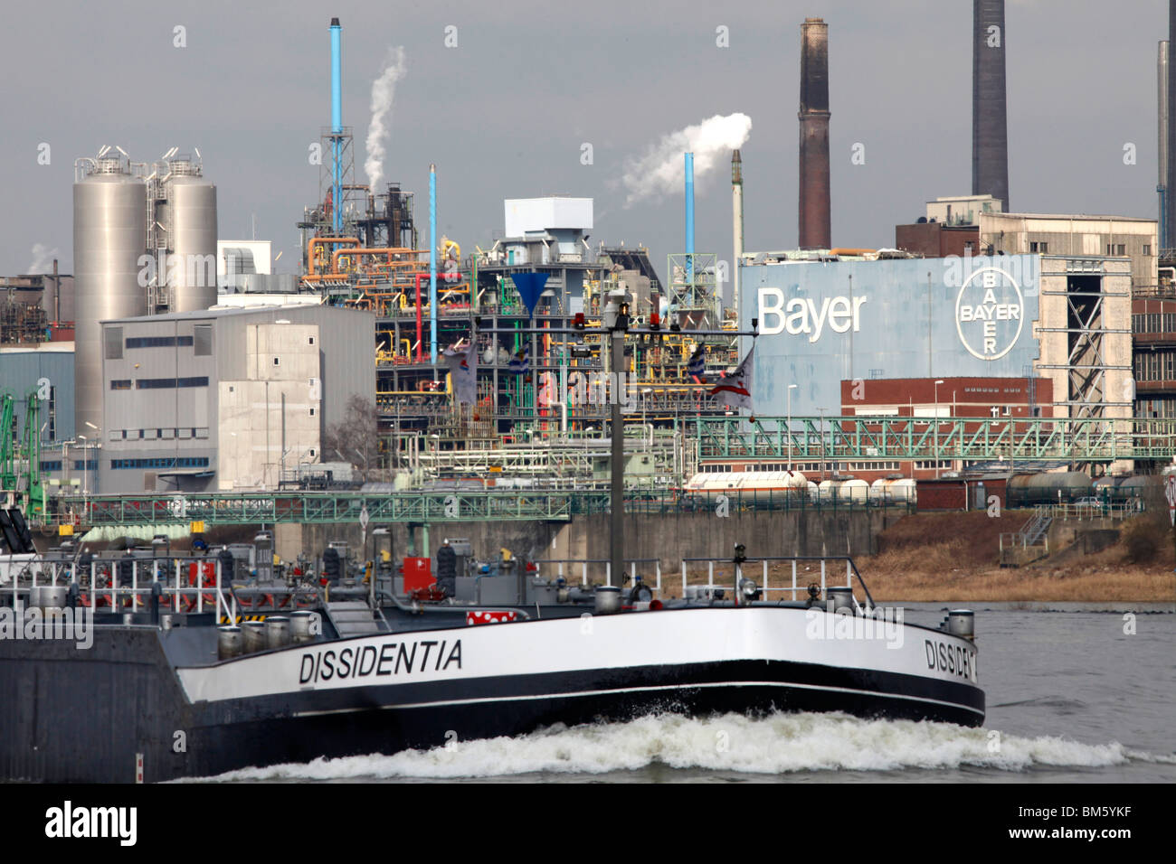 Bayer AG chemical factory in Leverkusen at the rhine. tanker. Leverkusen, NRW, Germany, Europe. Stock Photo