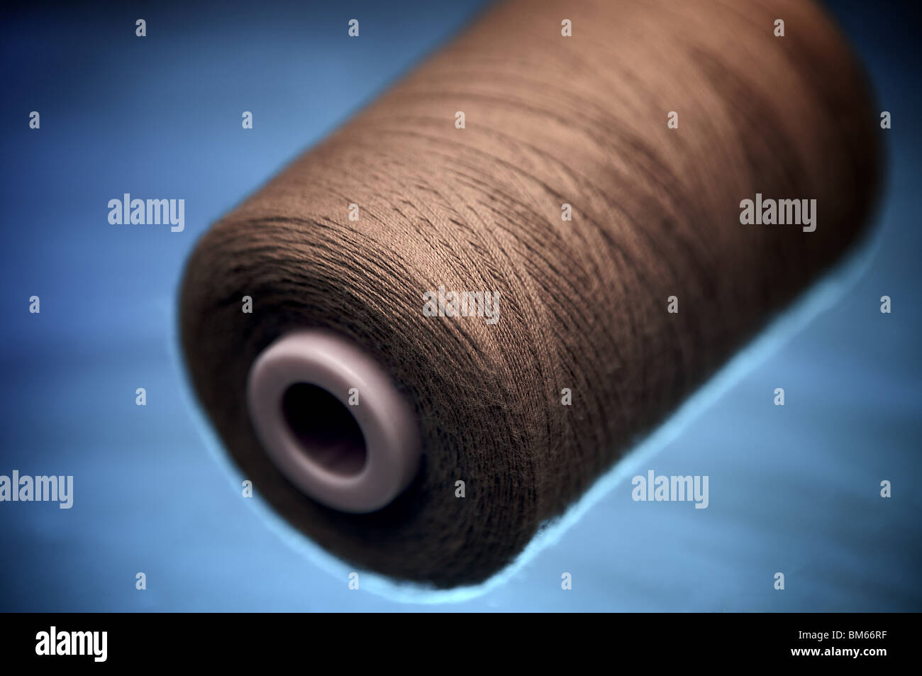 Spinning weaving spin weave hires stock photography and images Alamy