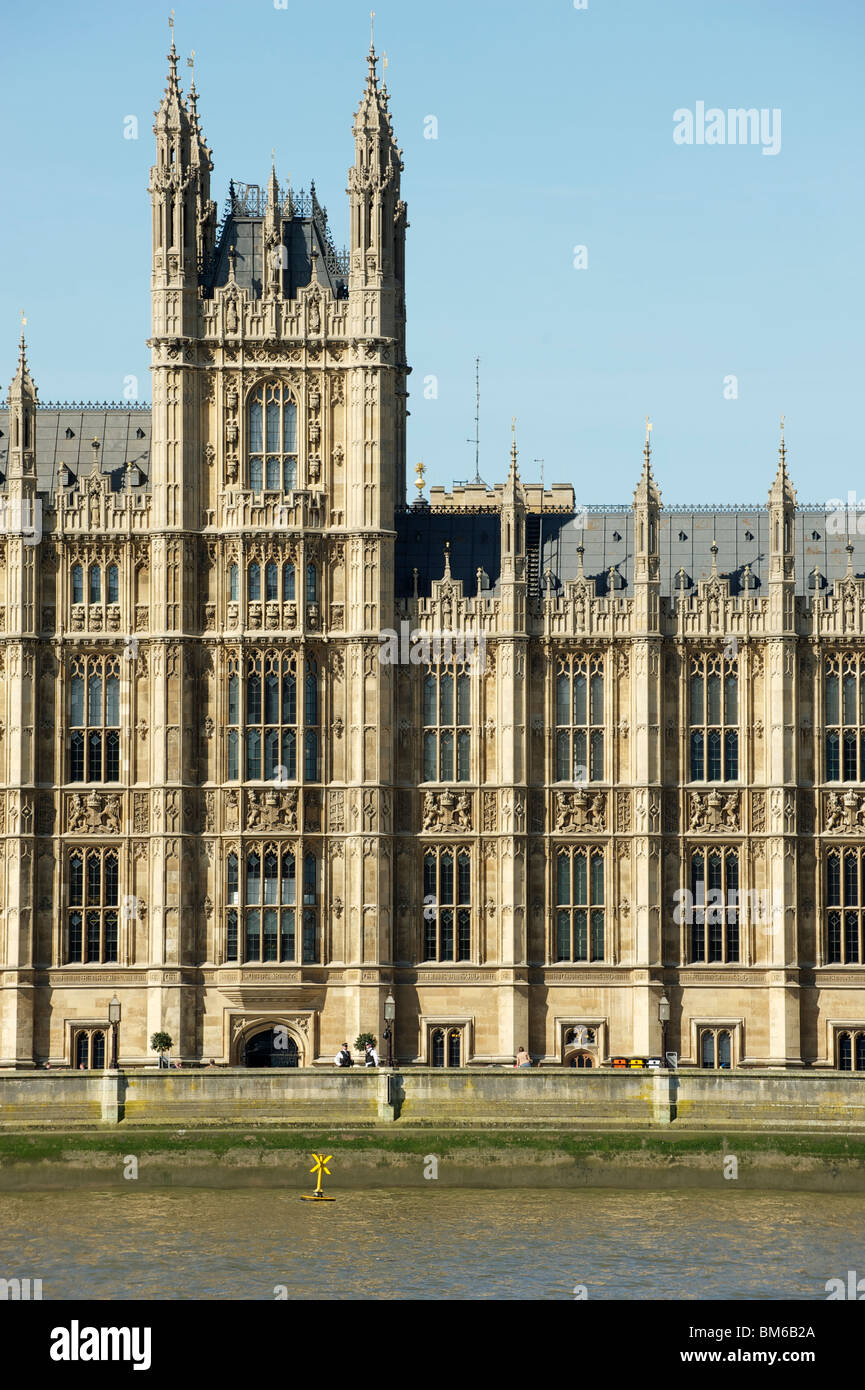 House of Commons exterior Stock Photo Alamy