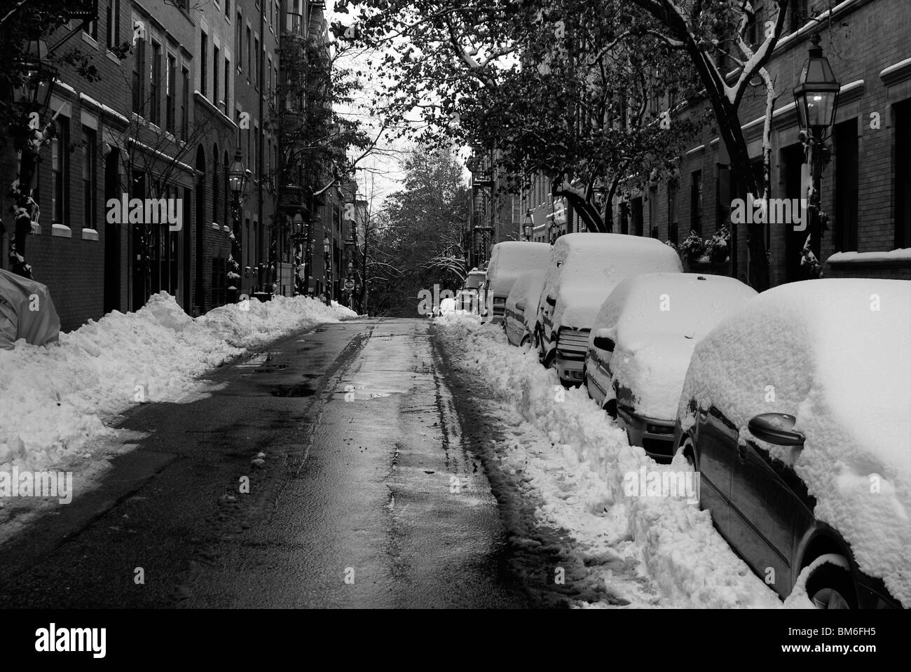 Beacon hill blanketed boston brownstones covered massachusetts street
