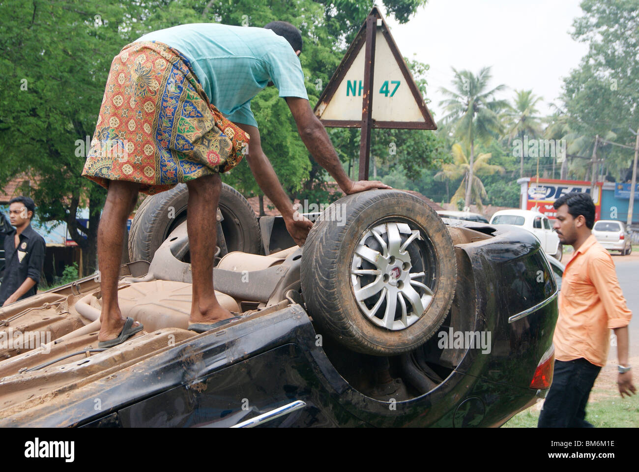 Fast Rescue operation after car accident in Kerala,India Stock Photo