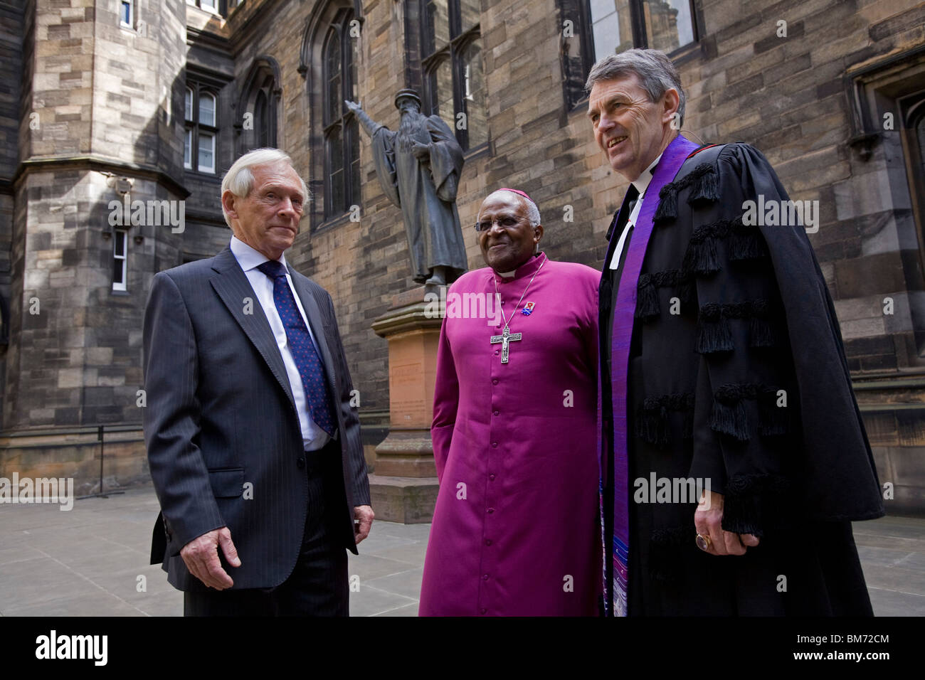 Archbishop Desmond Tutu attends The 2009 General Assembly of the Church of Scotland. Stock Photo