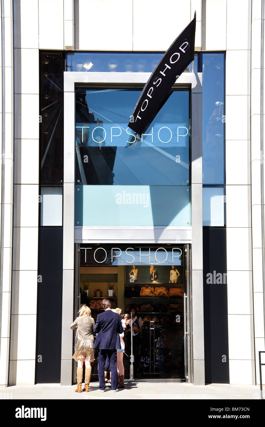 Topshop entrance, Brompton Road, Knightsbridge, Royal Borough of Kensington  and Chelsea, Greater London, England, United Kingdom Stock Photo - Alamy