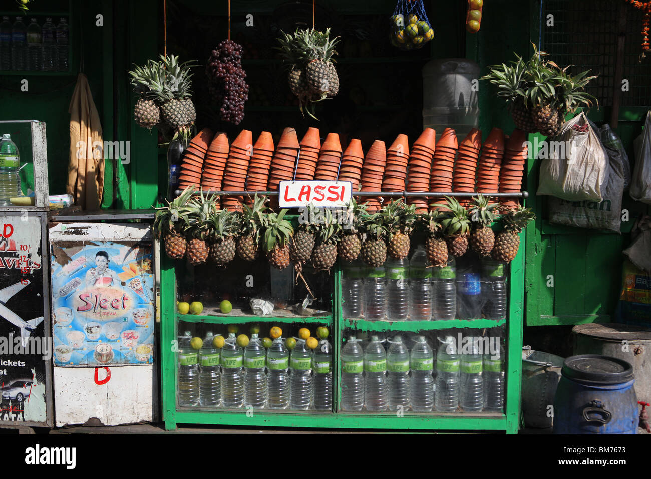 A lassi ( yogurt drink ) and fruit juice stall in Kolkata, formerly