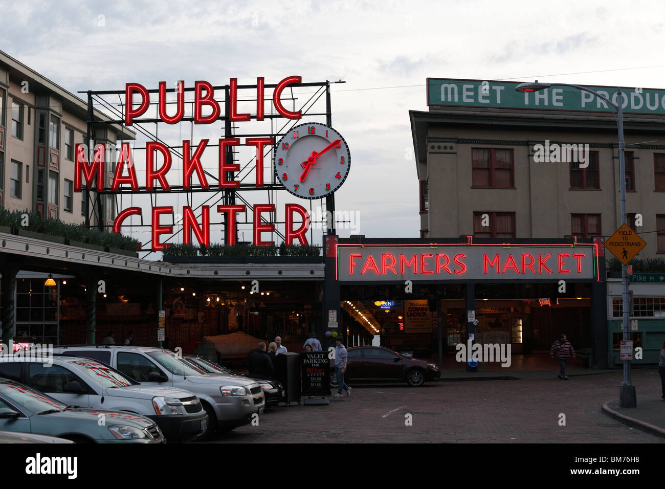 Public market center seattle hires stock photography and images Alamy