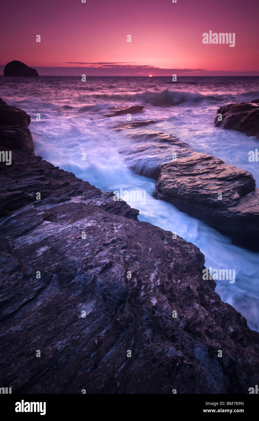Sunset at Trebarwith Strand in Cornwall, England, UK Stock Photo Alamy