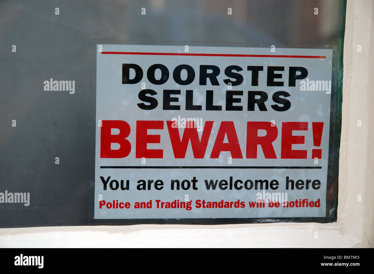 Doorstep Sellers Beware sign, England, UK Stock Photo