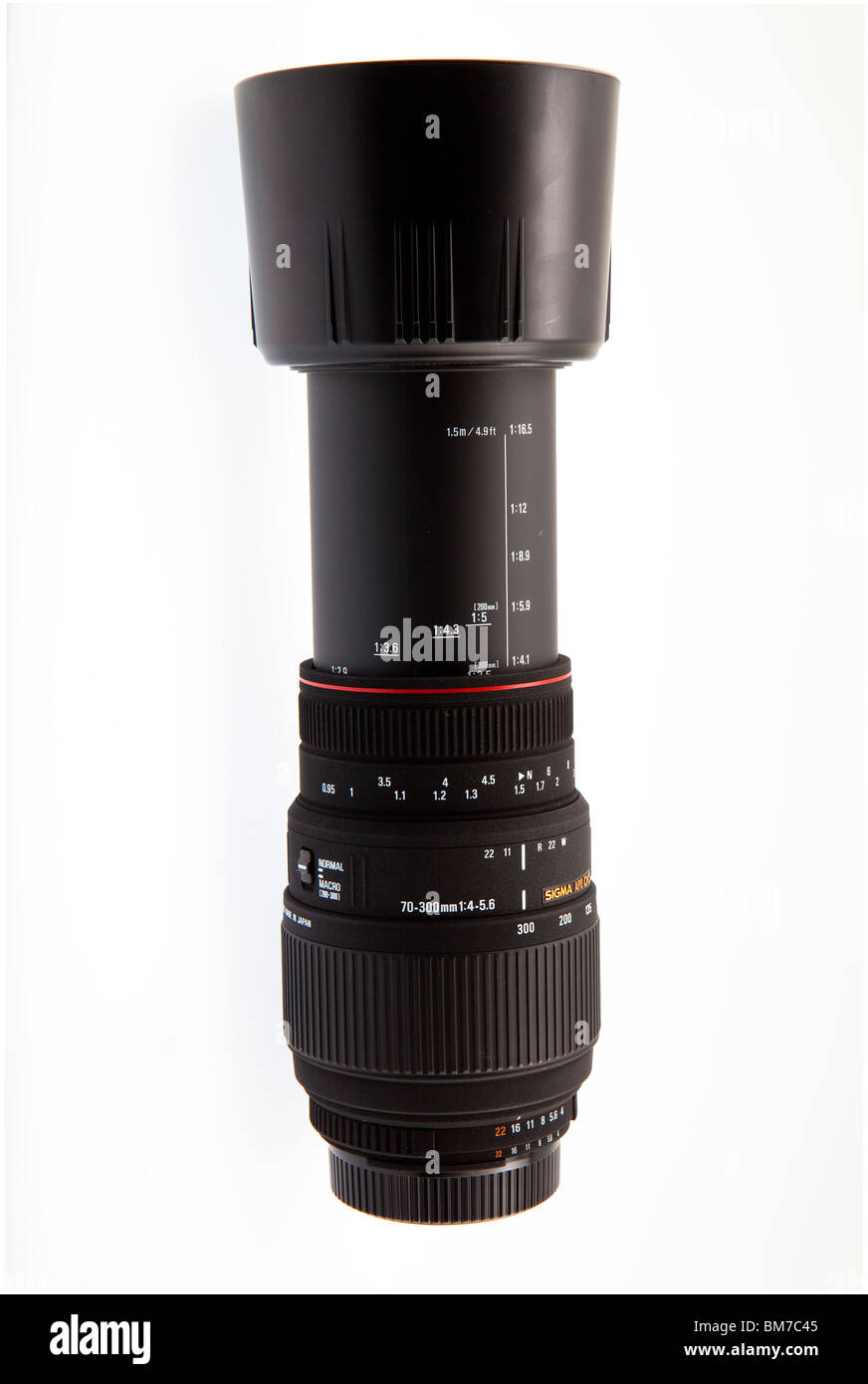 Sigma NIkon mount budget zoom lens Stock Photo - Alamy