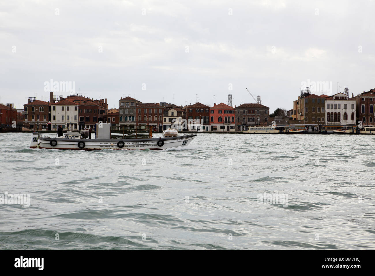 Water approach venice hi-res stock photography and images - Alamy
