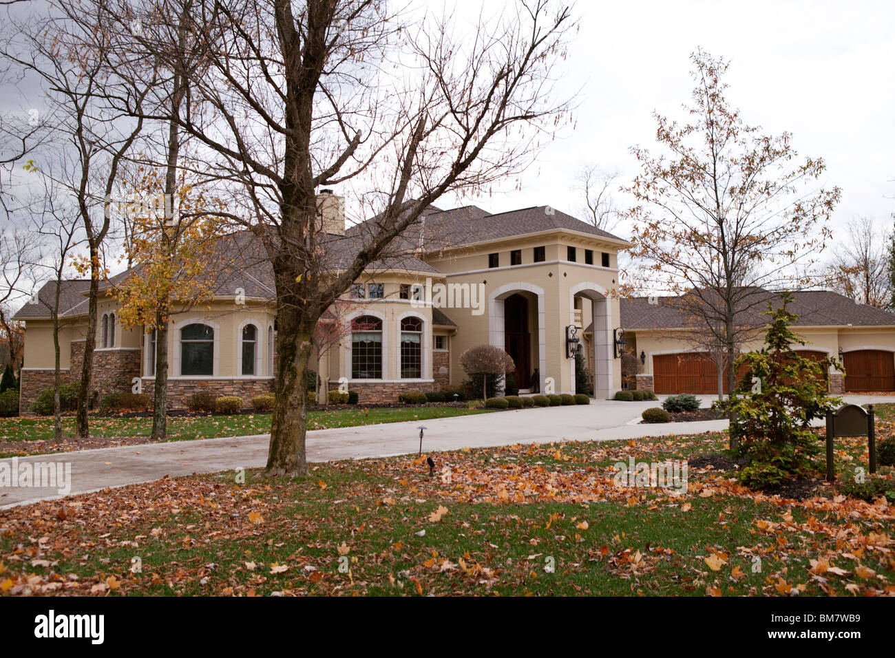 Luxury home in wealthy development. Kentucky, USA Stock Photo Alamy