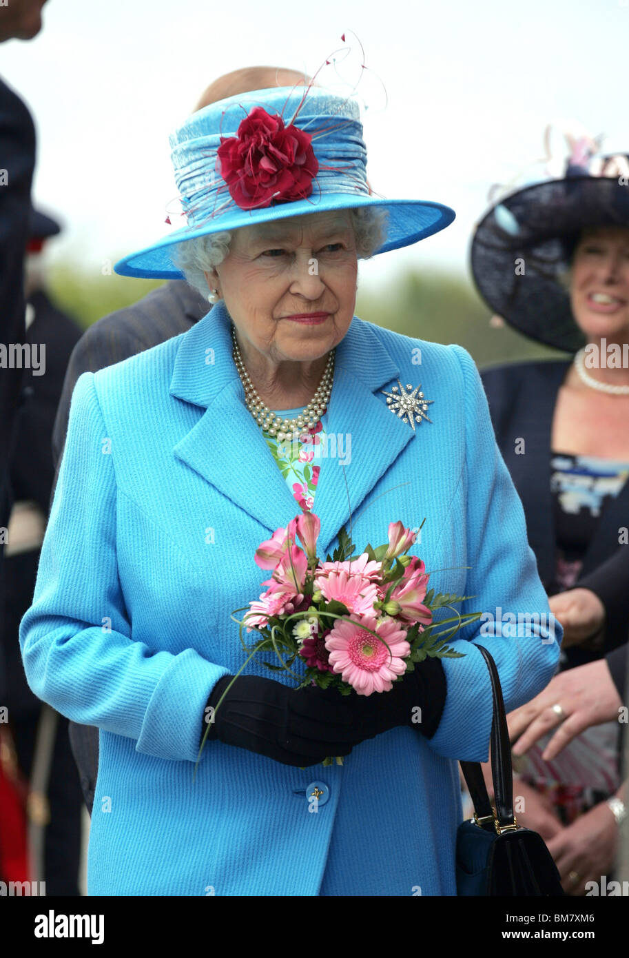 QUEEN ELIZABETH II QUEEN OF ENGLAND 20 May 2010 SCARBOROUGH NORTH YORKSHIRE Stock Photo Alamy