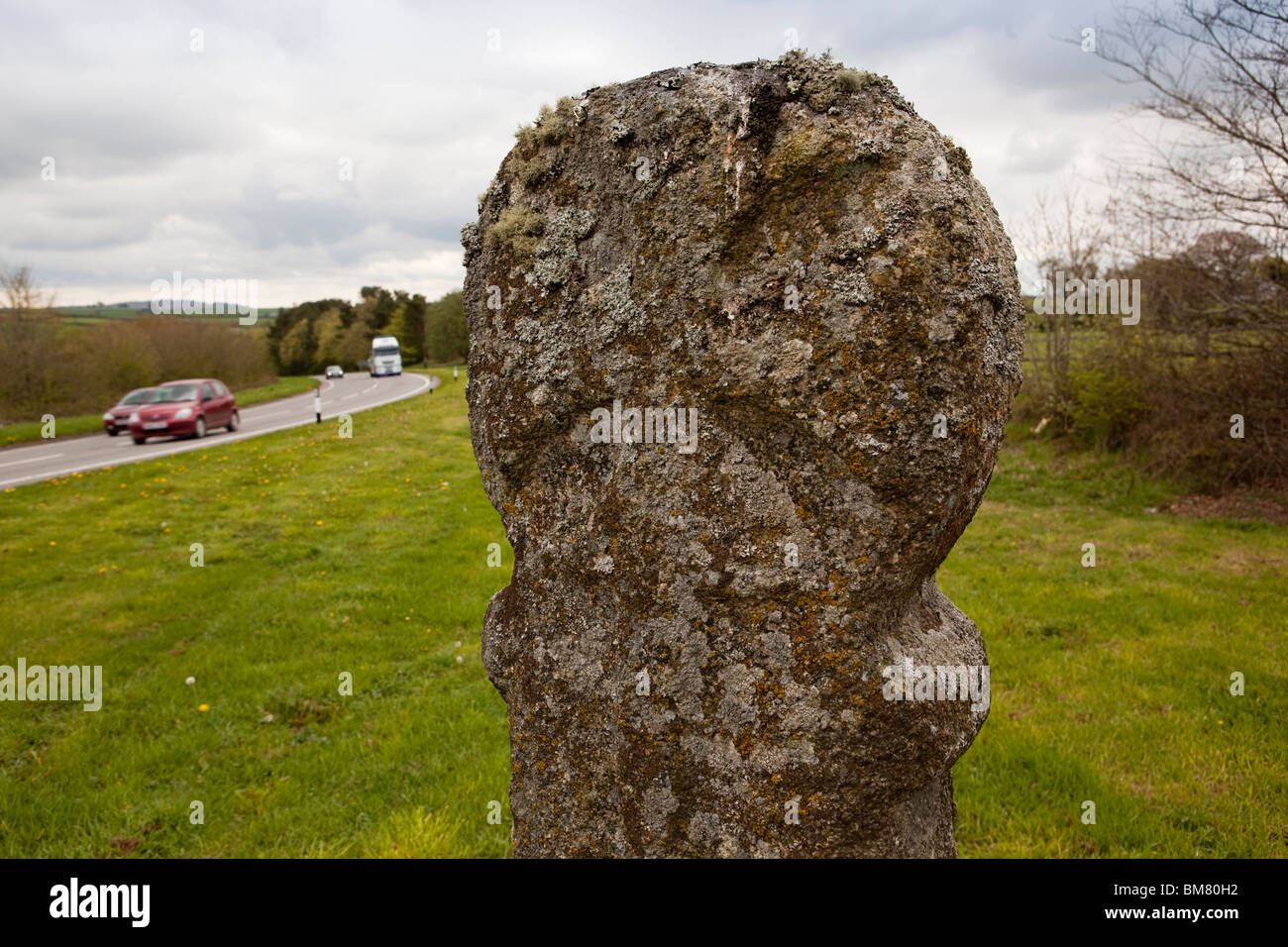 UK, Cornwall, Launceston, Polyphant, ancient stone Christan cross beside A30 road Stock Photo