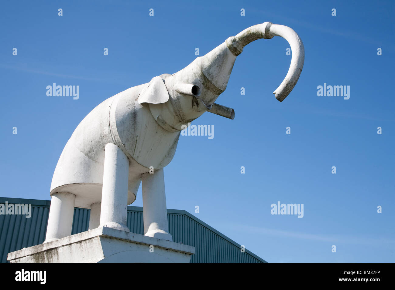 Camberley's iconic concrete elephant made from pipes designed by