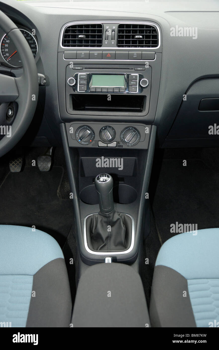Polo 1.2 TDI BlueMotion - MY 2010 - German subcompact city car - interior  (central console, cockpit, dashboard Stock Photo - Alamy