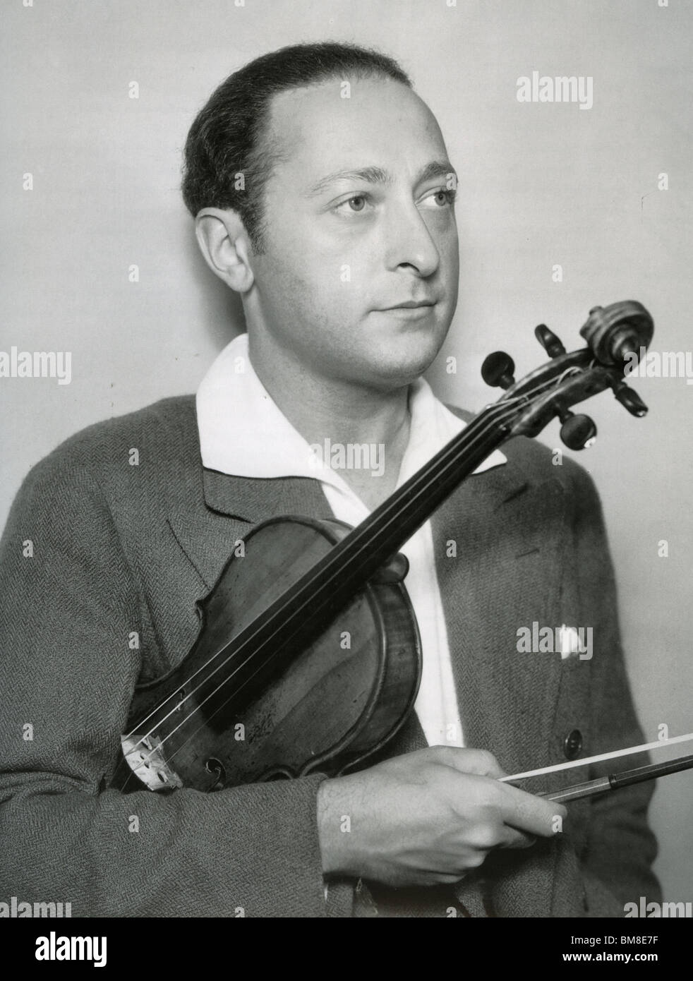 Jascha Heifetz Us Violinist 1901 87 Stock Photo Alamy https www alamy com stock photo jascha heifetz us violinist 1901 87 29690291 html