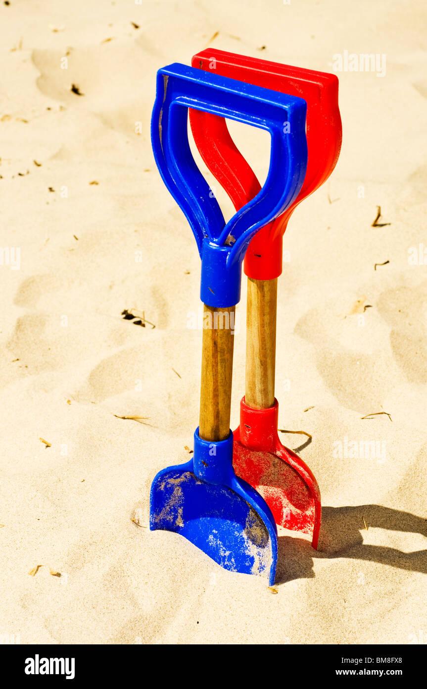 Spades at the beach hires stock photography and images Alamy