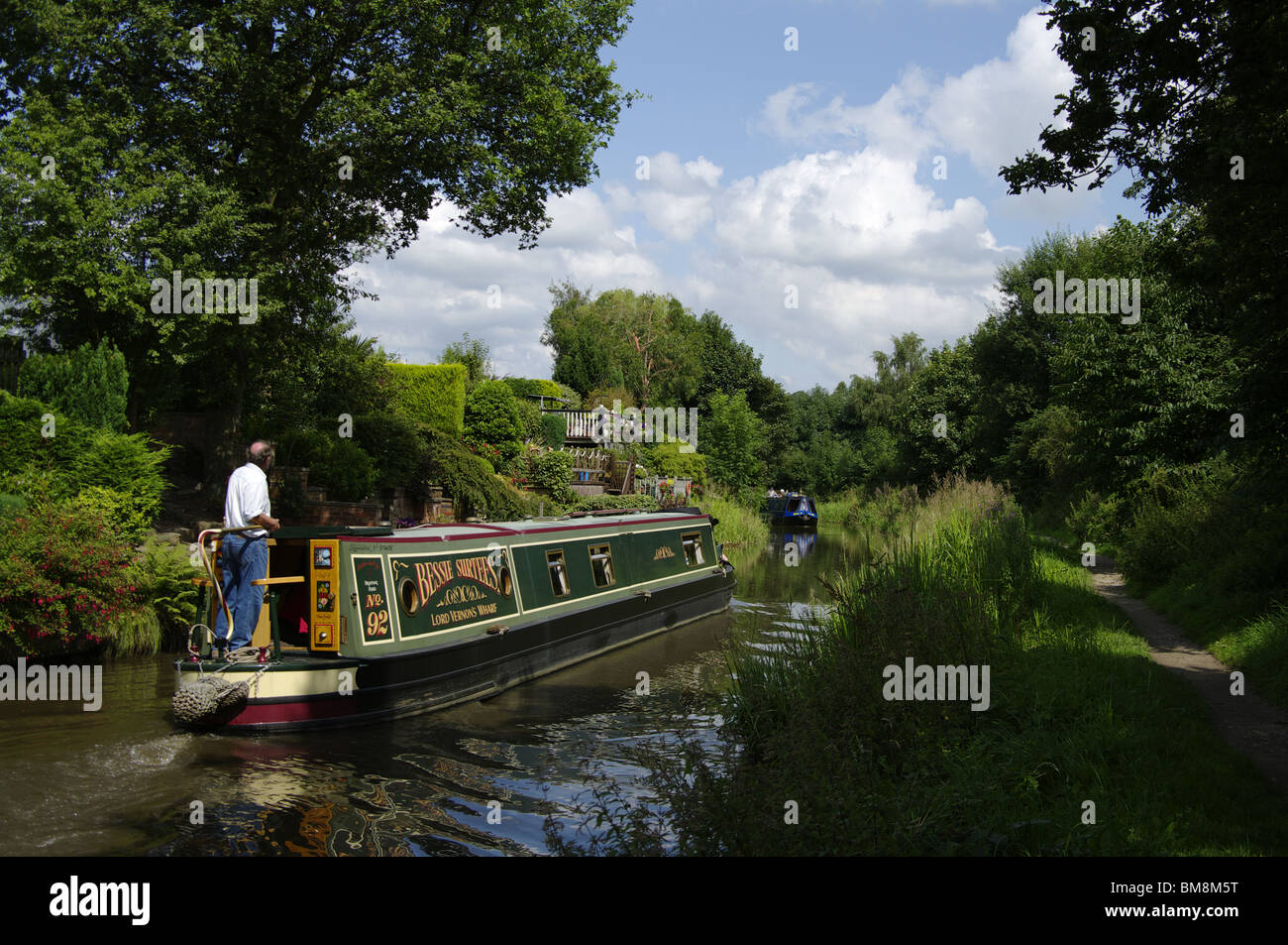 Steering barge hi-res stock photography and images - Alamy