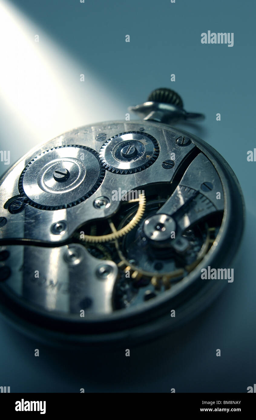 Inside of pocket watch hires stock photography and images Alamy