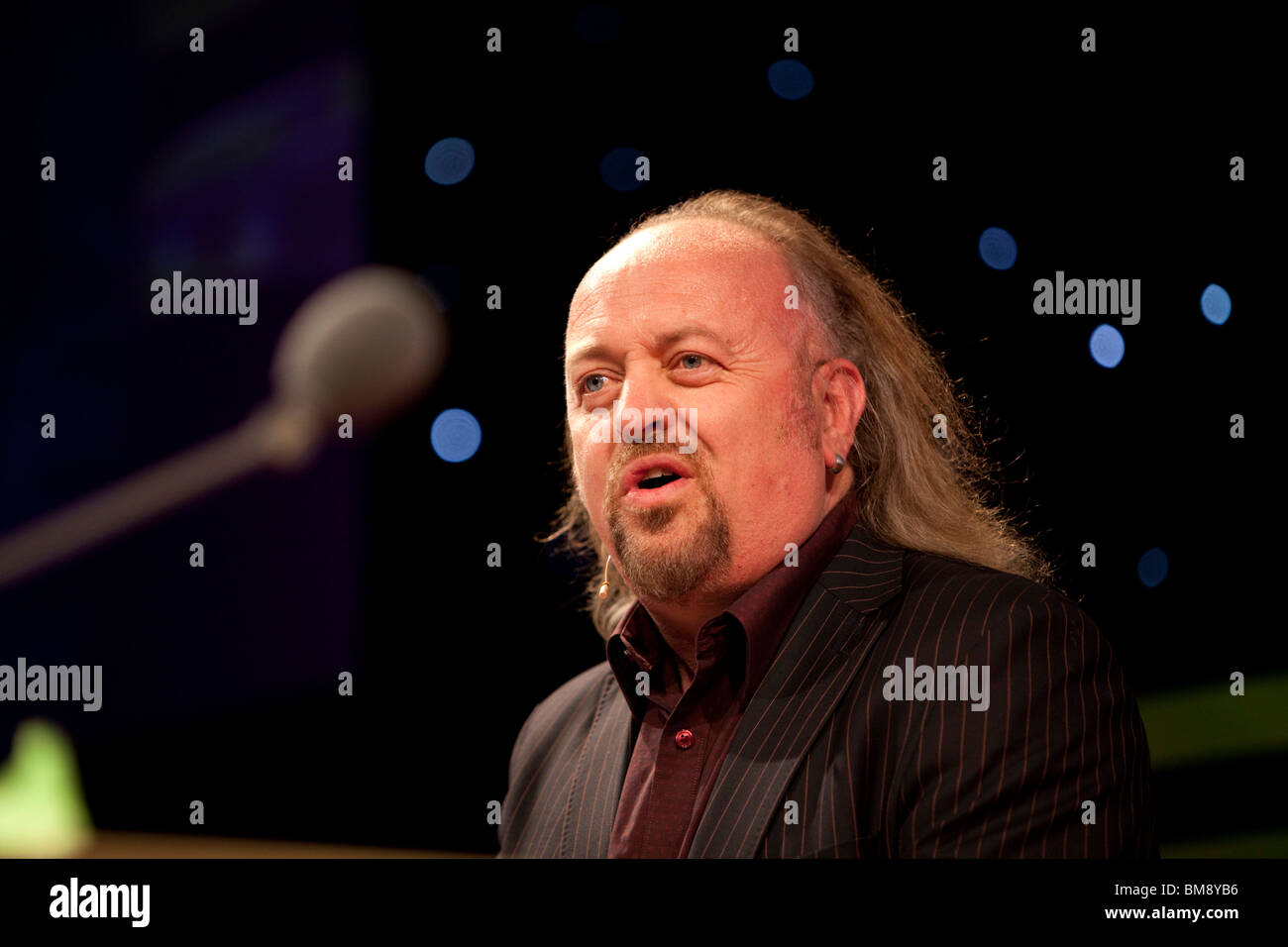 comedian bill bailey presenting at awards ceremony Stock Photo