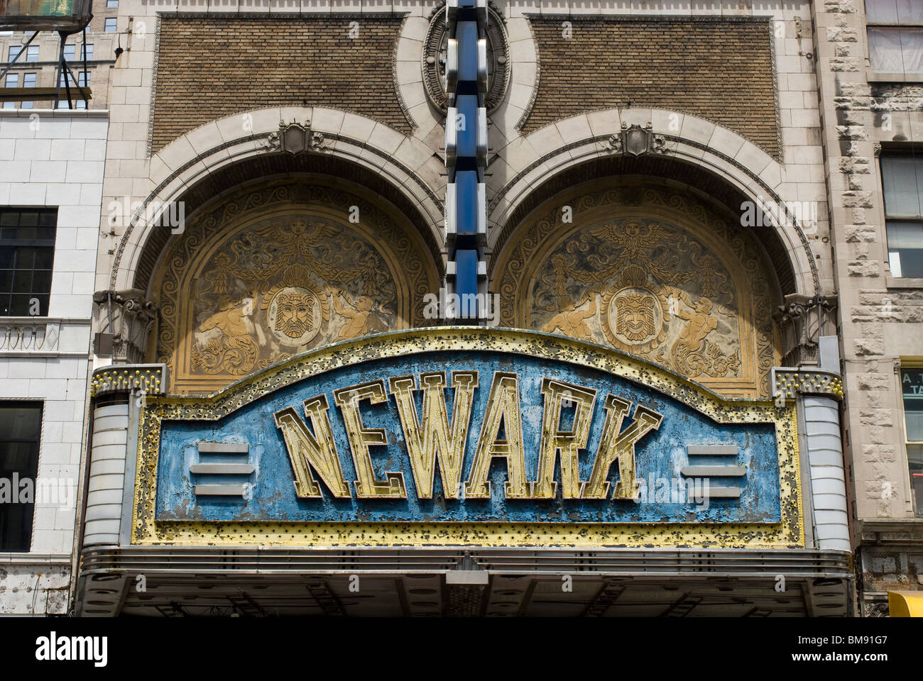 The defunct Paramount Theater on Market Street in downtown Newark, NJ Stock Photo