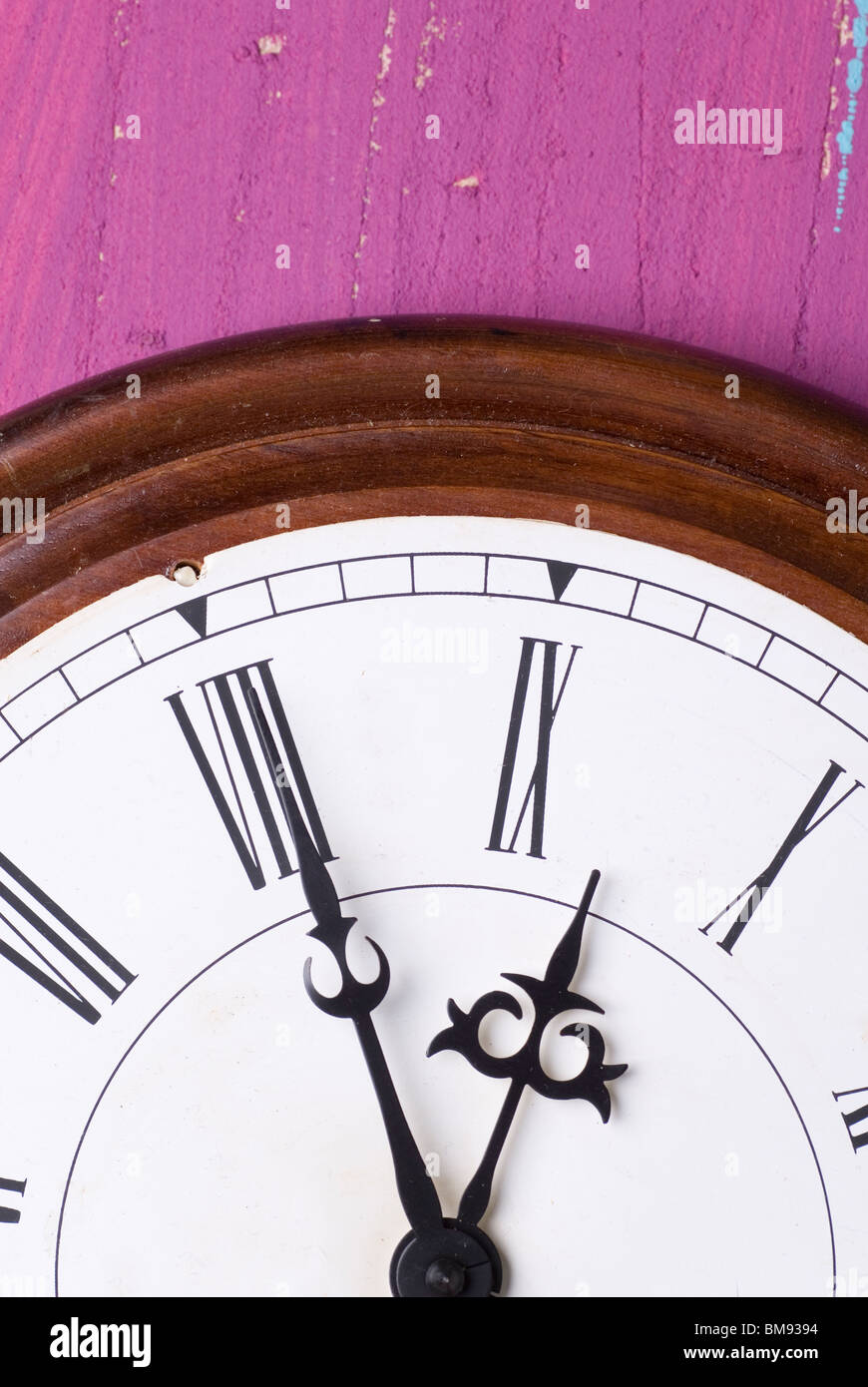 Antique clock studio hi-res stock photography and images - Alamy